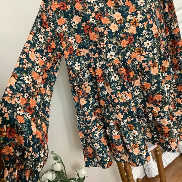 Floral boh smock top MEDIUM - Picture 2 of 8
